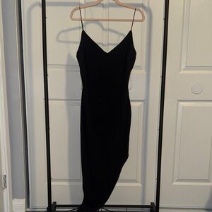 Chic Black Backless Dress with Spaghetti Straps
